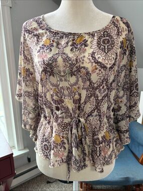 Love 21 Stunning Scoop Neck Tie-Waist Blouse in Cream with Purple & Yellow Print